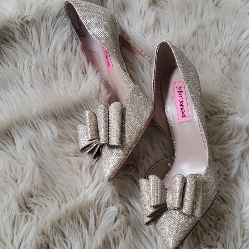 BETSEY JOH High hills